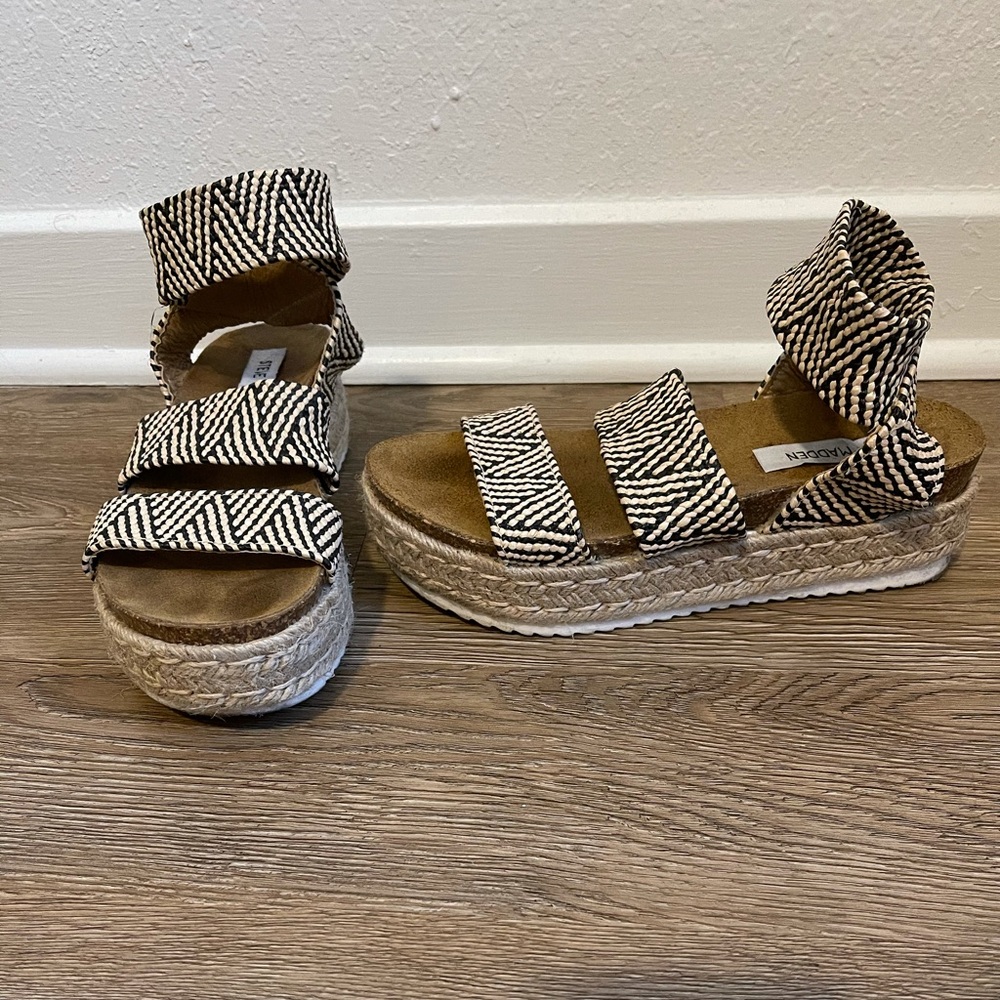 Steve Madden Platform Sandals